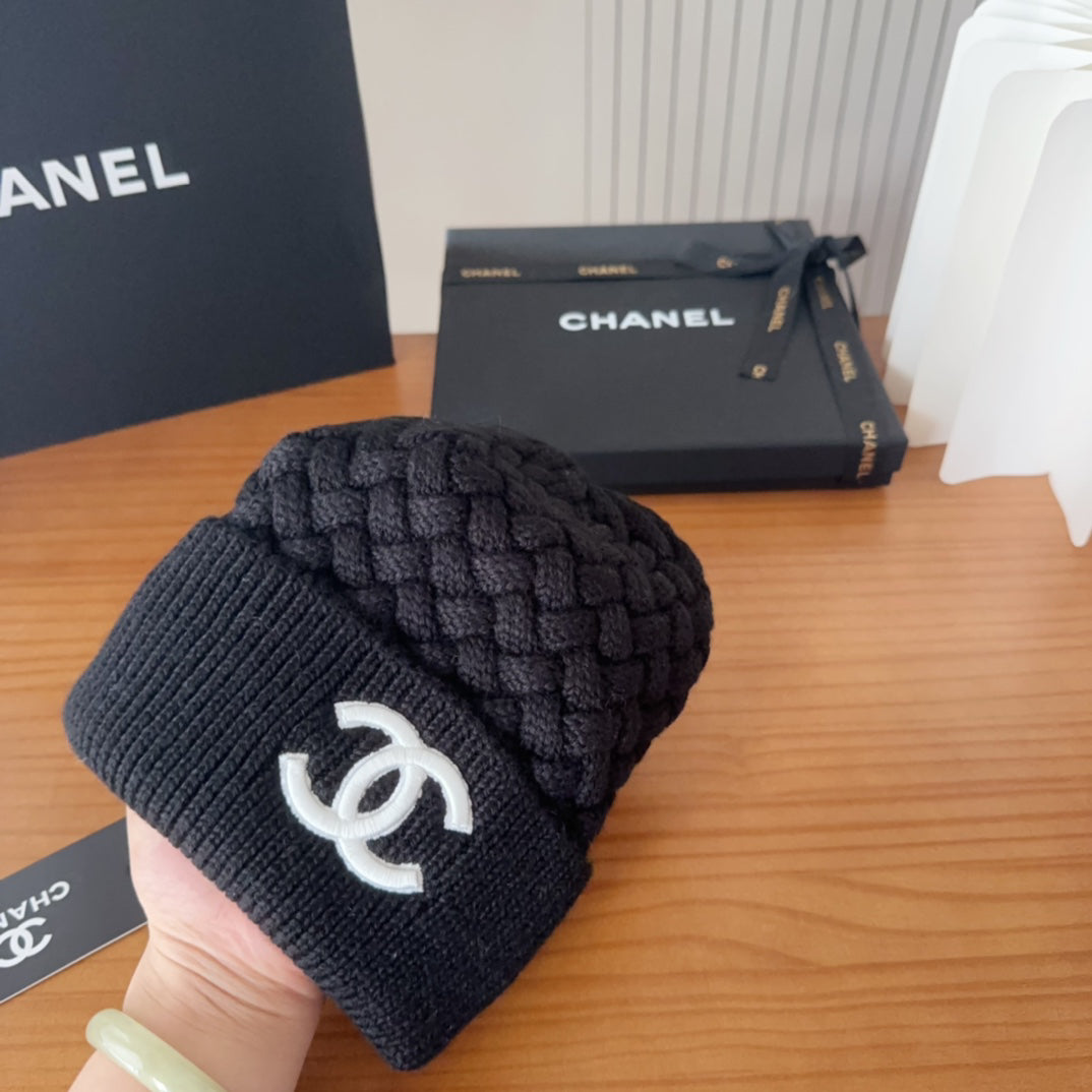 C/C Knit Beanie