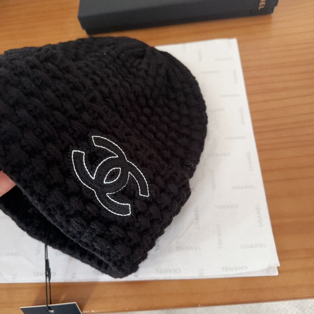 C/C Black Beanie