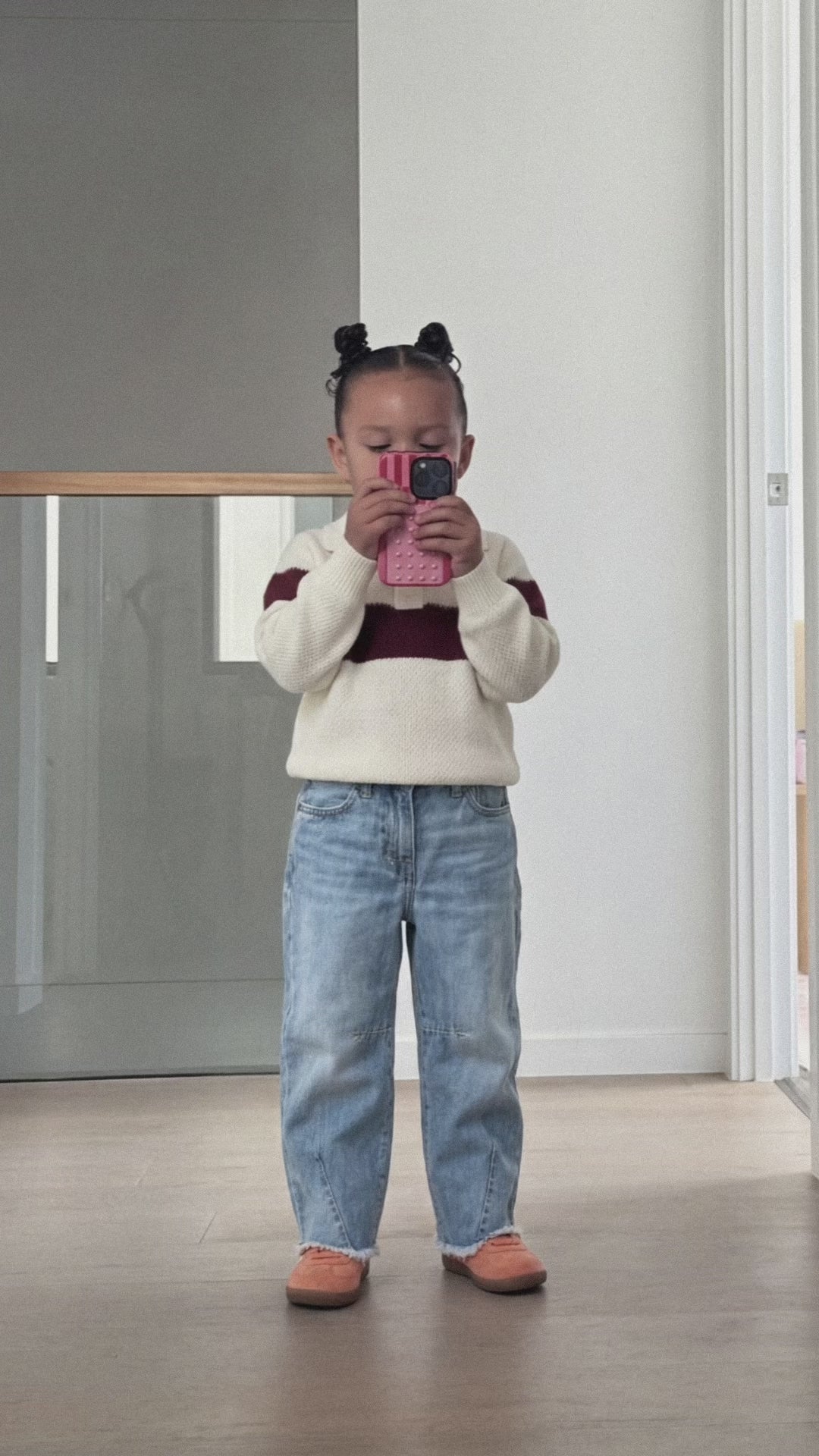 Cool ( Polo sweater + Barrel pants )