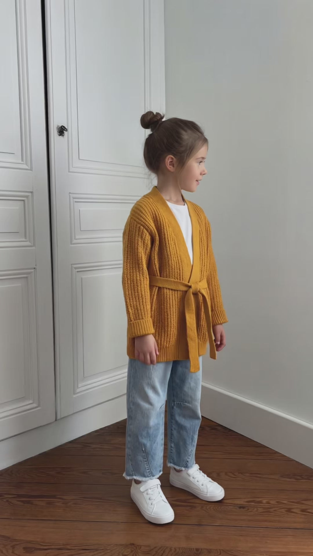 Golden Ease ( Long knitted cardigan + Barrel pants )