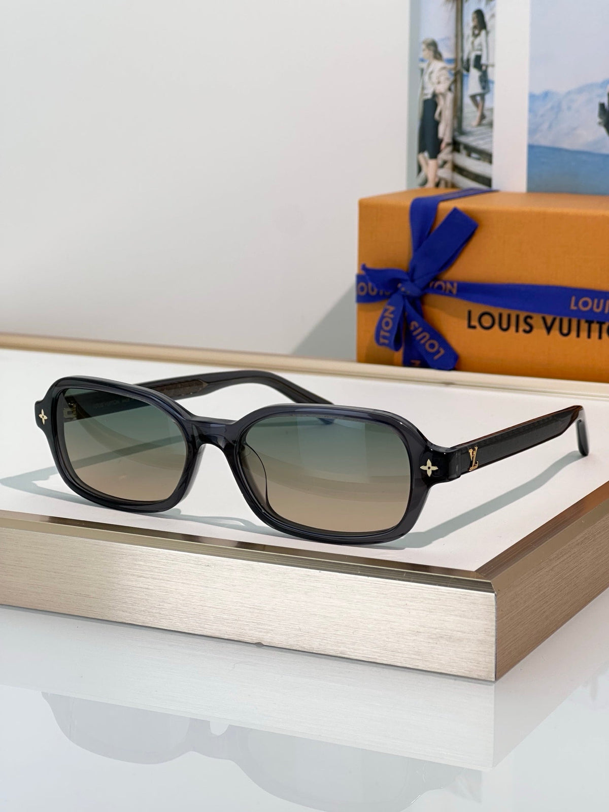 Premium Women's Square Sunglasses